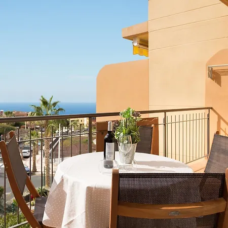 Adeje With Pool, Sea View And Free Wifi Appartement *