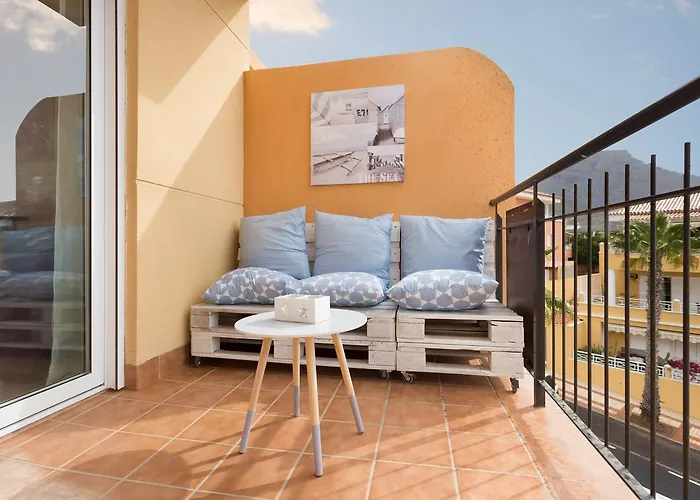 Adeje With Pool, Sea View And Free Wifi Appartement *