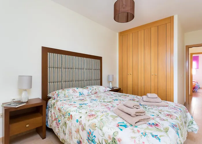 Adeje With Pool, Sea View And Free Wifi Appartement *